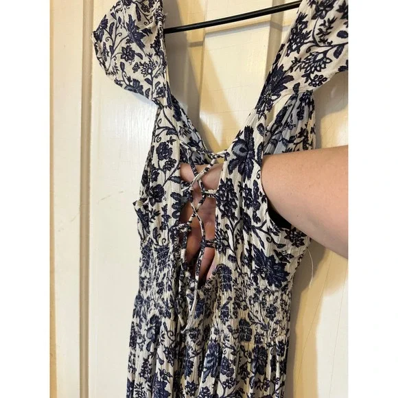 Daisies Blue White Floral Paisley Lace Up Back High Low Maxi Dress Large - Picture 3 of 5